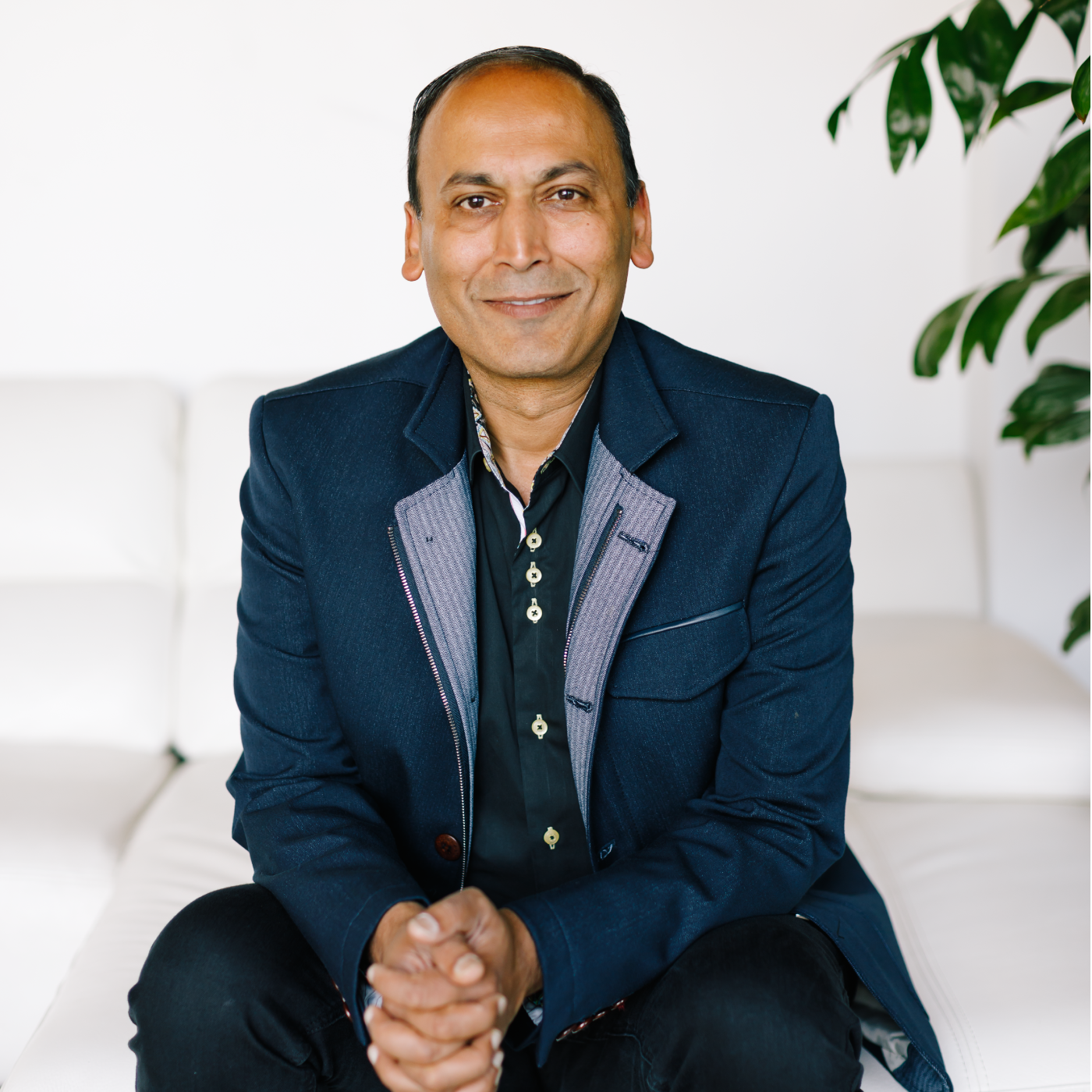 Manish Chandra, EWMBA ’95 – Founder & CEO of Poshmark